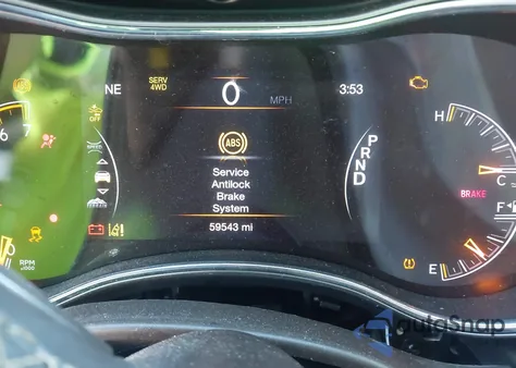 2018 Jeep Grand Cherokee Overland 4X4 из США, поврежденный, VIN 1C4RJFCT2JC343874